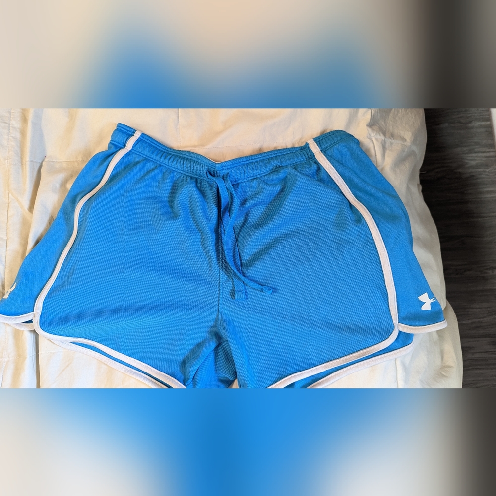 Under Armour Shorts size small